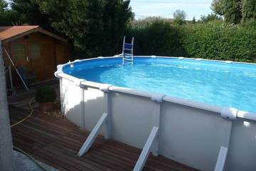 Gîte pour 4 personnes, avec jardin et terrasse à Bédarrides