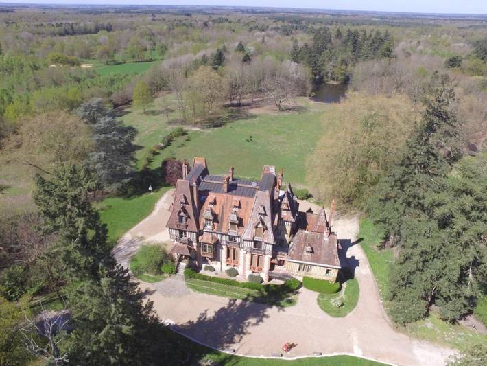 Chambre d’hôte pour 2 personnes, avec Balcon et Terrasse ainsi que Jardin et Vue sur le lac