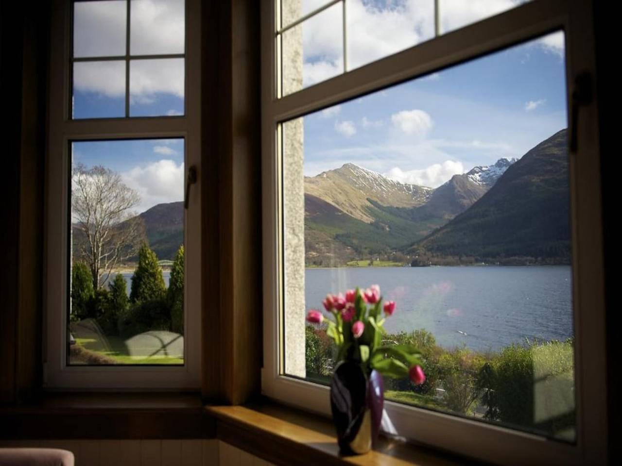 Compact Twin Room in Nevis Range, Fort William