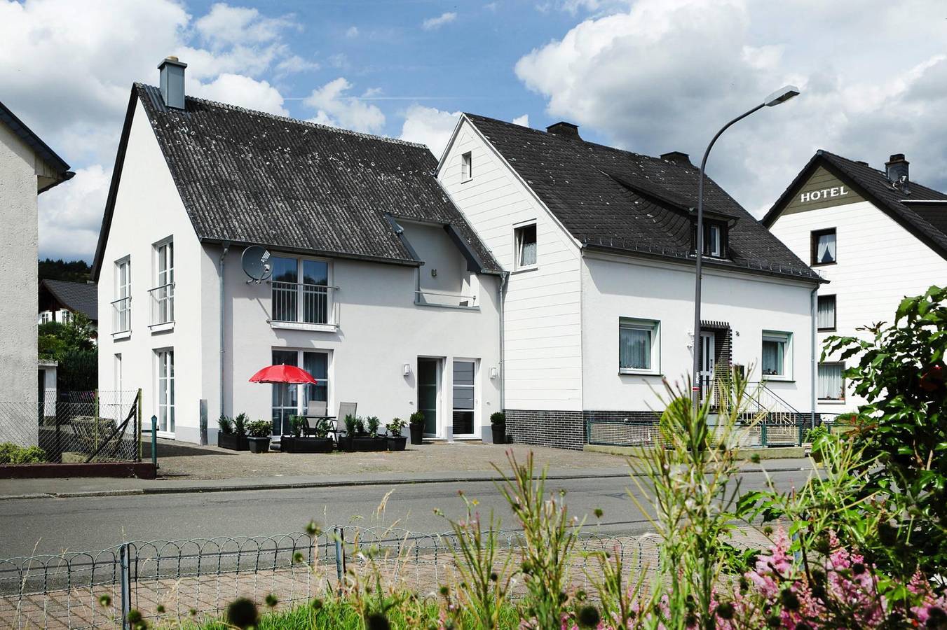 Ganze Wohnung, Wohnung in Eifel mit Terrasse und Natur in Lissendorf, Vulkaneifel