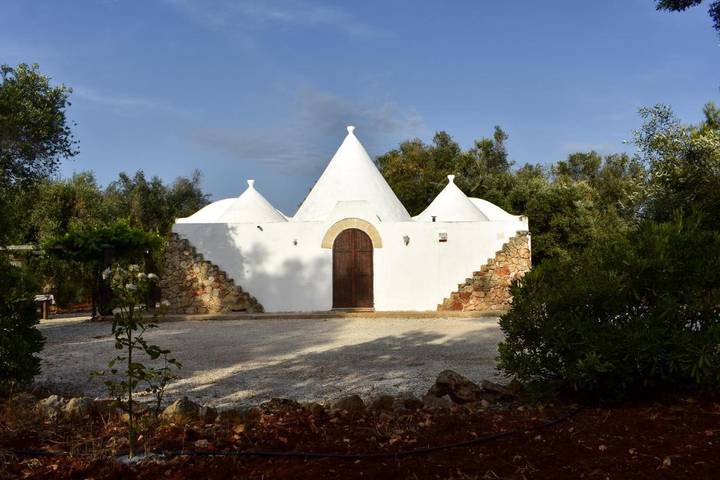 Villa per 4 persone, con panorama e giardino nonché piscina, con animali domestici - 1
