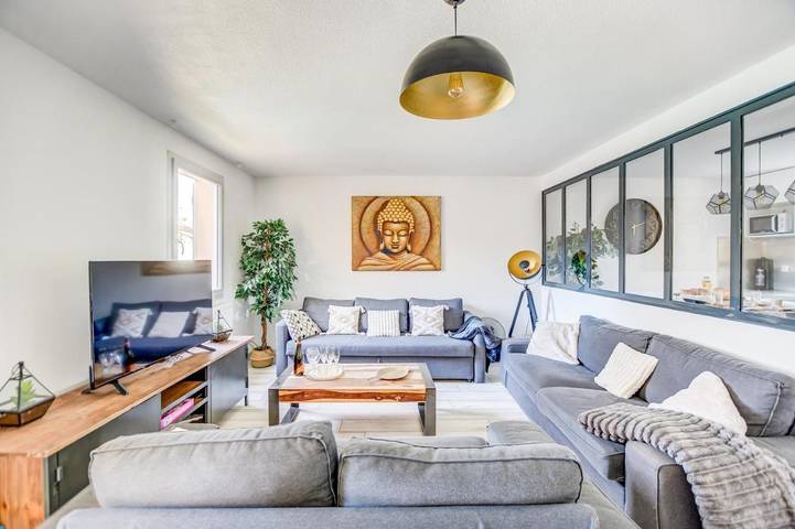 Villa pour 11 personnes, avec Terrasse ainsi que Jardin et Piscine à Toulouse