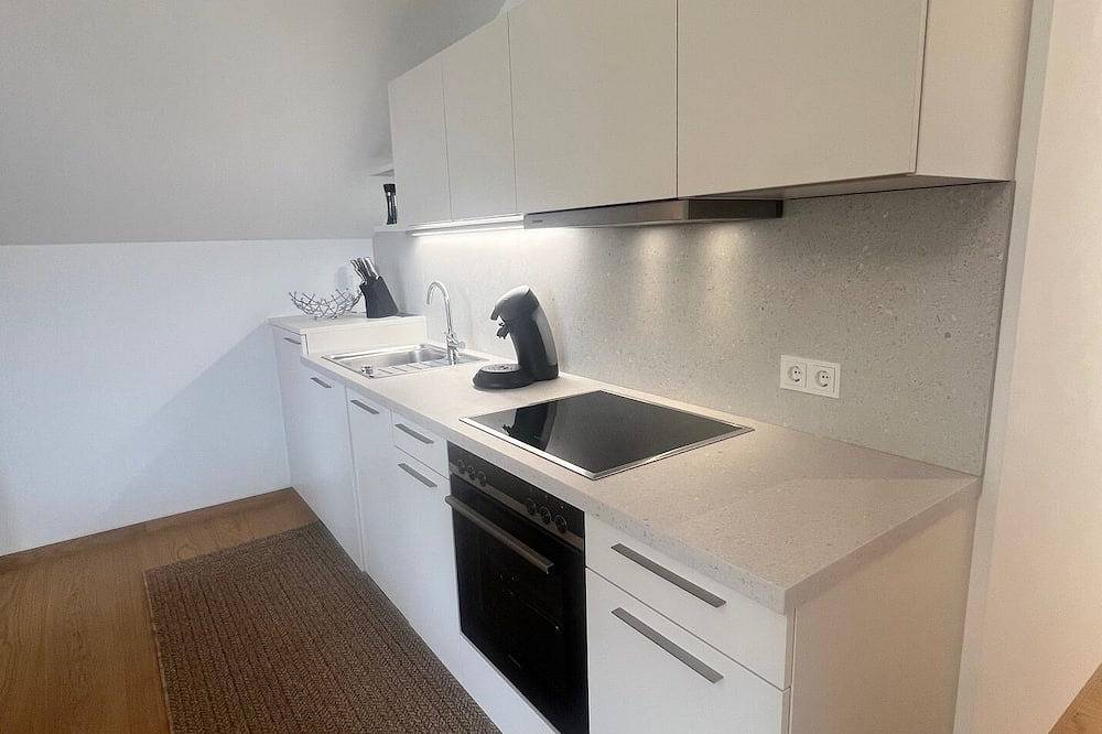 Ganze Wohnung, Wunderschöne moderne Neubauwohnung, sehr zentral gelegen! in Kochel am See, Kochelsee