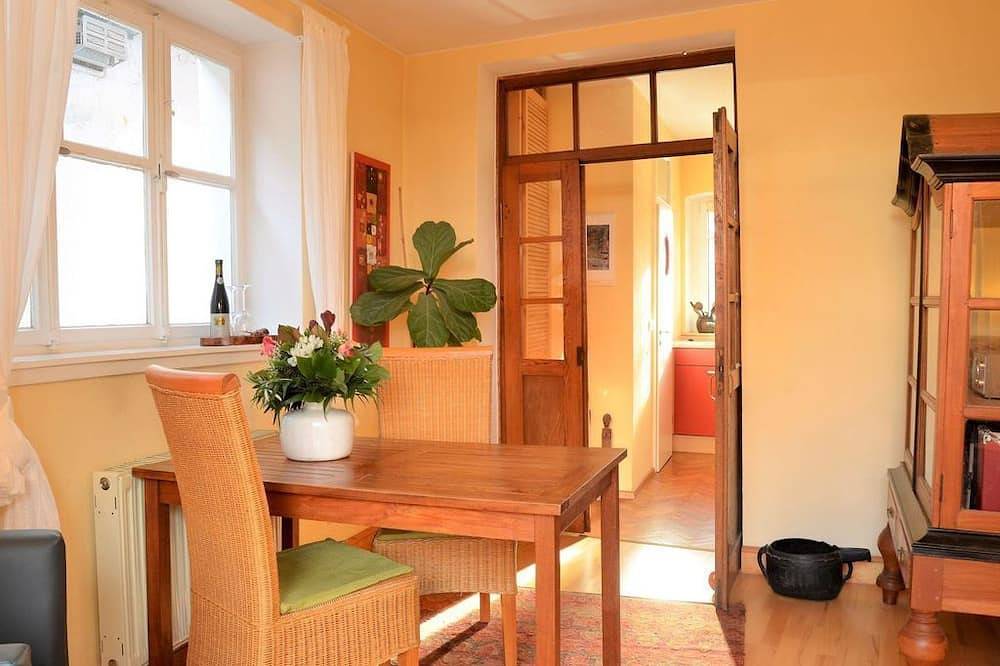 Ganze Wohnung, Fewo Mönchgarten - Haus Mandelblüte in Neustadt an der Weinstraße, Pfälzer Rheinebene