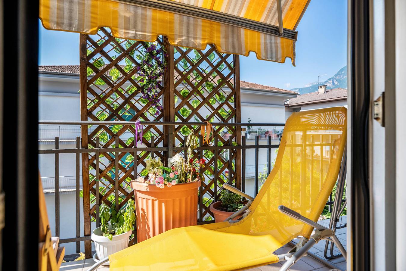 Appartamento intero, Appartamento 'Re 1' con balcone, Wi-Fi e aria condizionata in Trento, Trentino