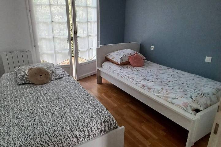 Location de vacances pour 6 personnes, avec jardin et terrasse à Coëx - 4