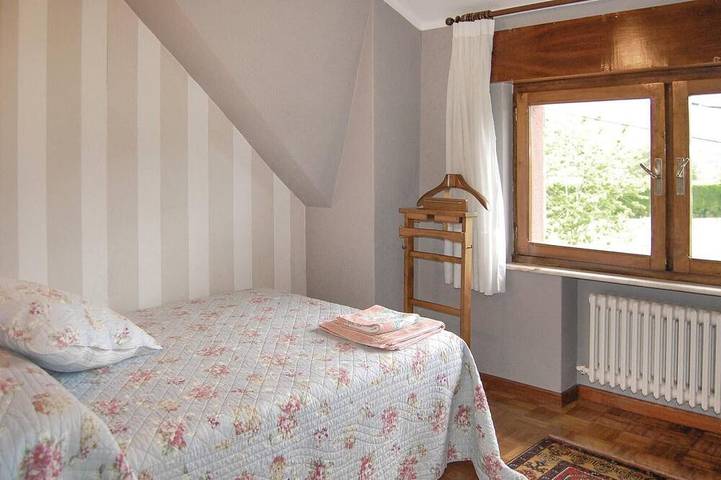 Preciosa casa de 4 habitaciones en Piloña in Sevares, Piloña