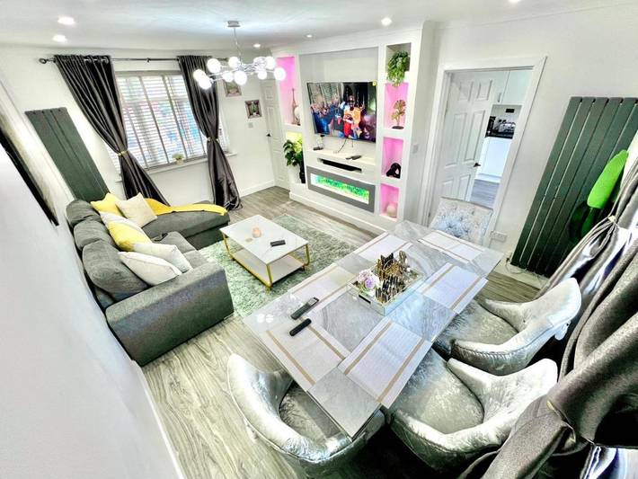 Gîte pour 6 personnes, avec jardin à Bury