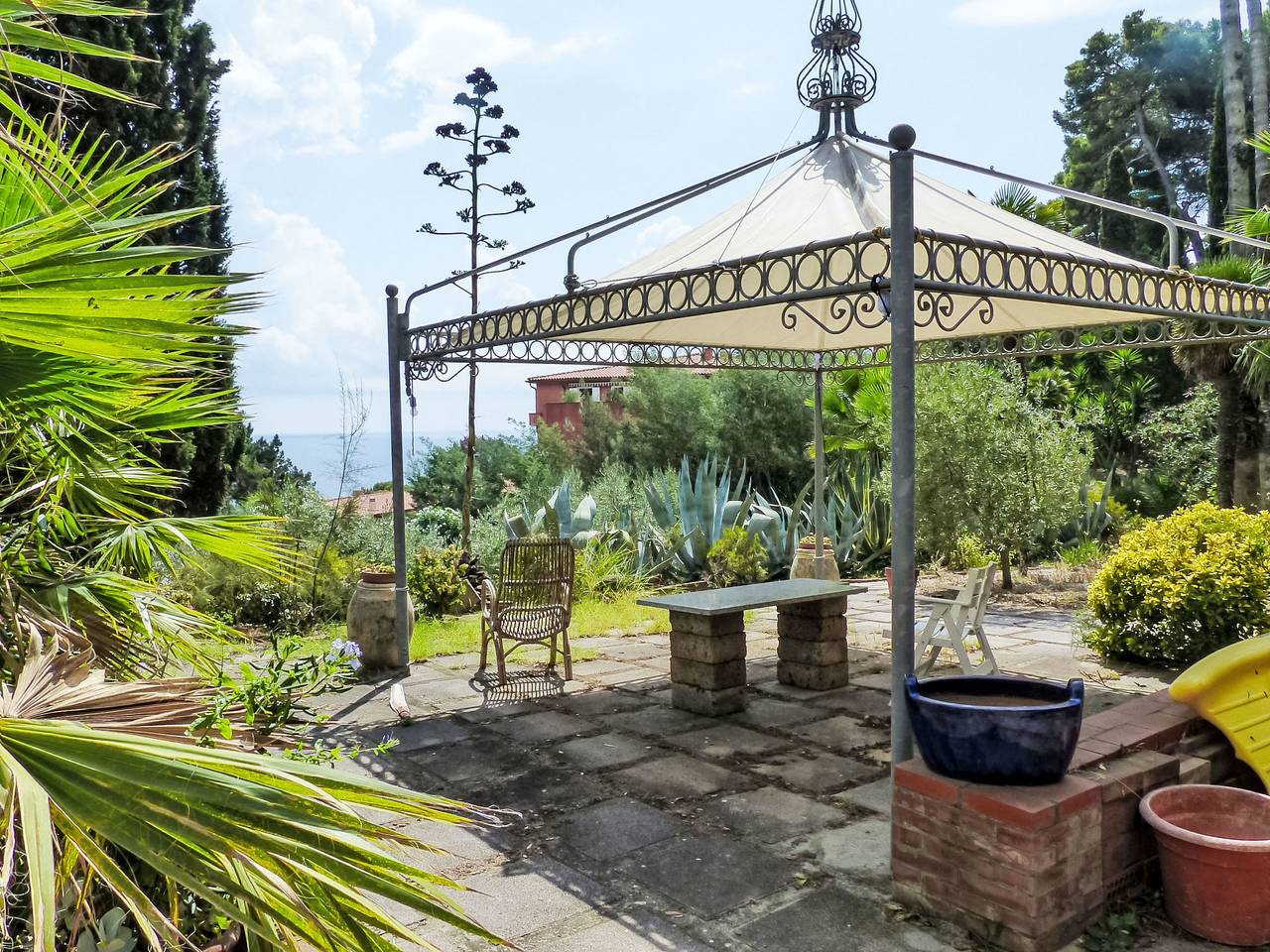 Geheel appartement, Villa Le Palme in Capo d'Arco, Riotorto