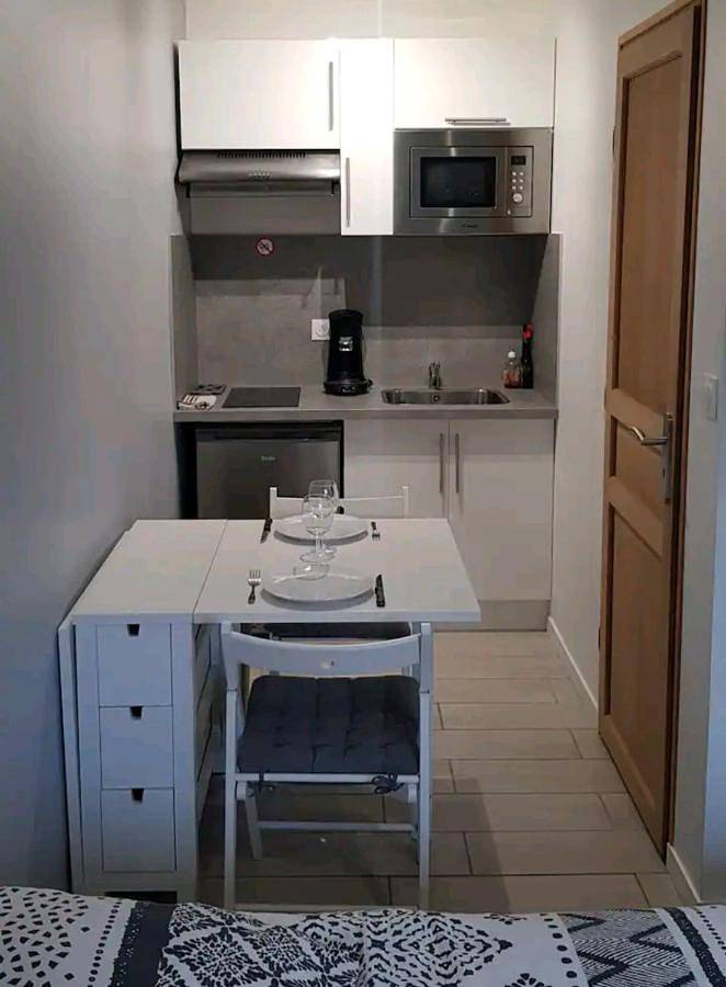 Gîte pour 2 personnes, avec jardin à Saint-Étienne-du-Rouvray - 3