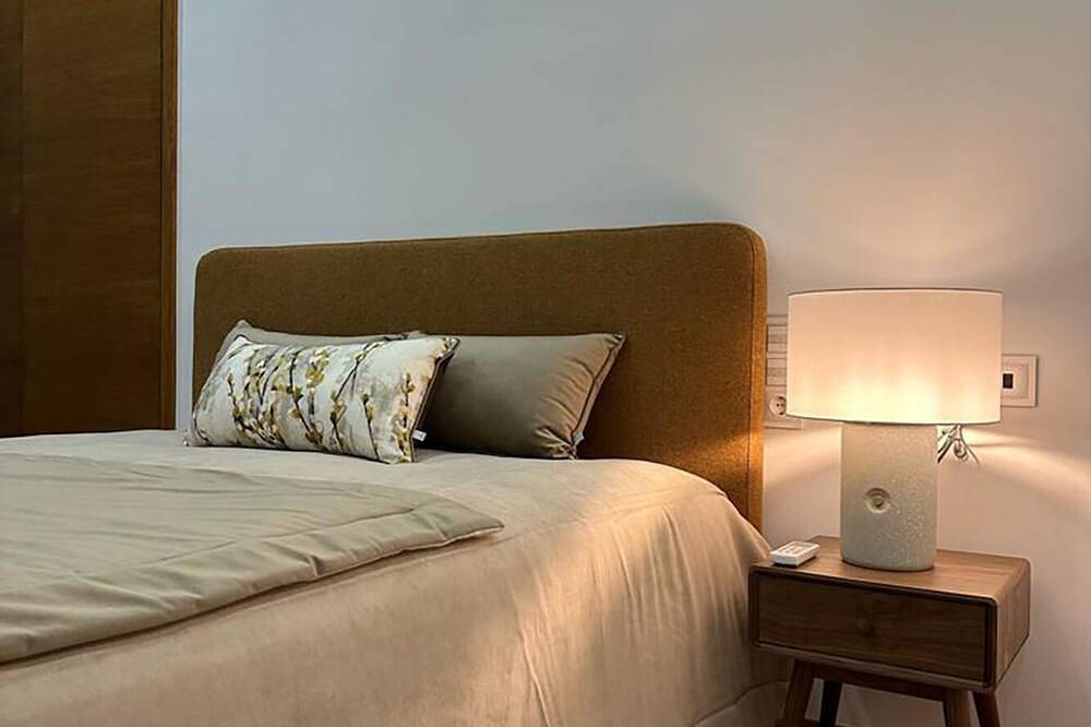 Delightful 4-bedroom estate with Ac in Varzea de Abrunhais in Lamego, Douro-Tal