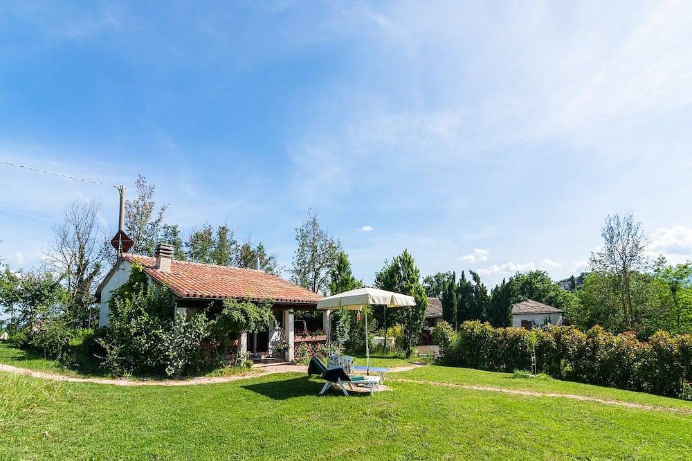 Vakantiehuis in Cagli met zwembad en sauna in Cagli, Valle del Metauro
