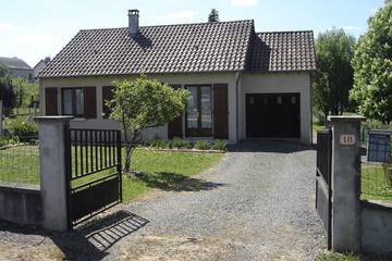 Gîte pour 6 personnes, avec terrasse et jardin à Payzac (Dordogne)