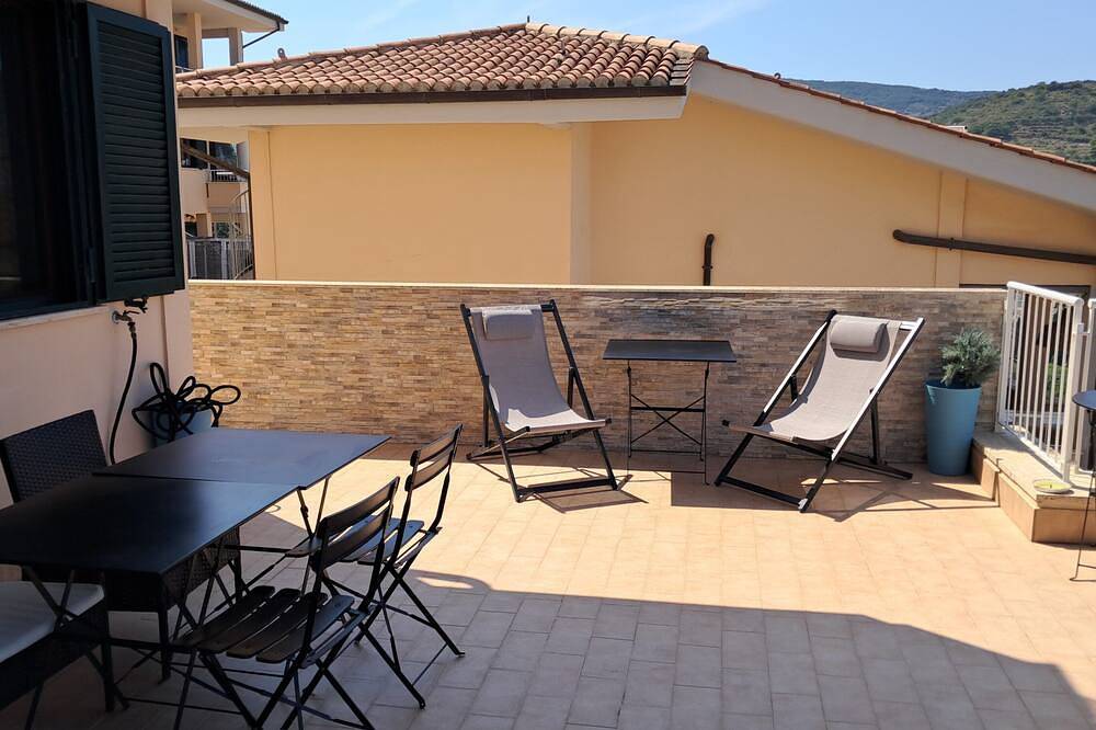 Ganze Wohnung, Apartment with a view in Porto Santo Stefano in Porto Santo Stefano, Grosseto Provinz