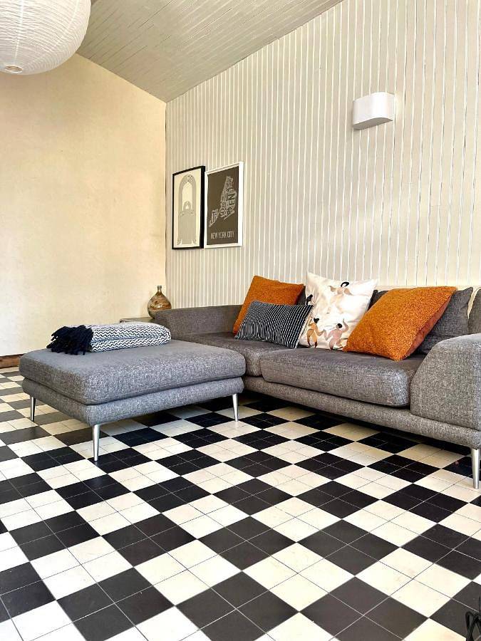 Appartement entier, One-Bedroom Apartment in Saint-Vincent-Rive-d'Olt, Quercy