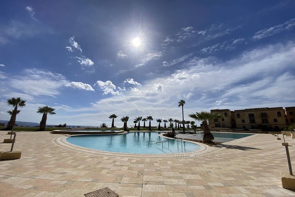 Superior Villa at Fort Chambray perfect for family holidays. in Għajnsielem, Gozo