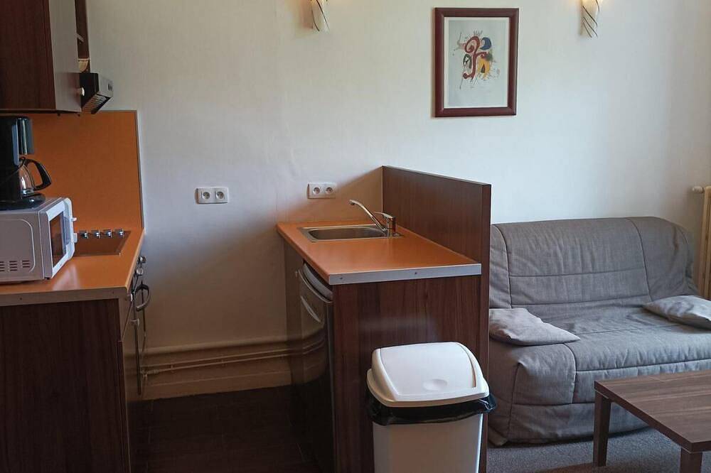 Entire apartment, Wifi, 2nd floor, swimming pool, sauna, terrace, balcony, parking, tv, 55m², Pra Loup in Jausiers, Mercantour National Park