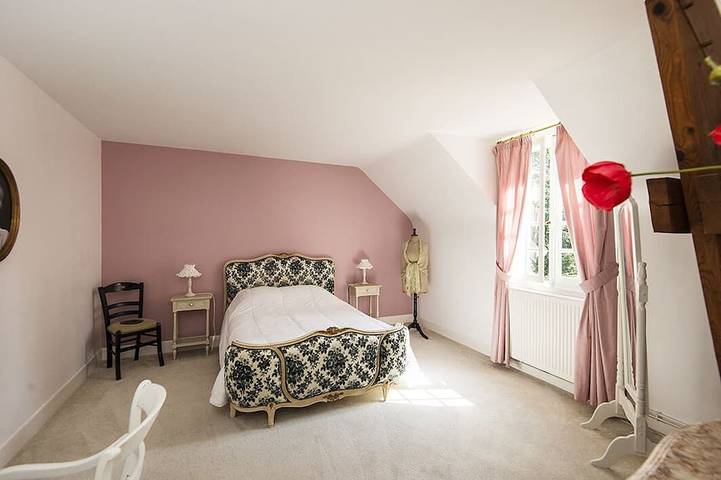 Location de vacances pour 12 personnes, avec balcon et jardin à Saint-Martin-des-Champs (Yonne) - 2