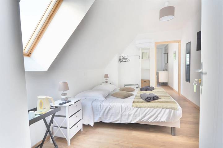 Chambre d’hôte pour 2 personnes, avec vue sur le lac et jardin dans la Somme - 4