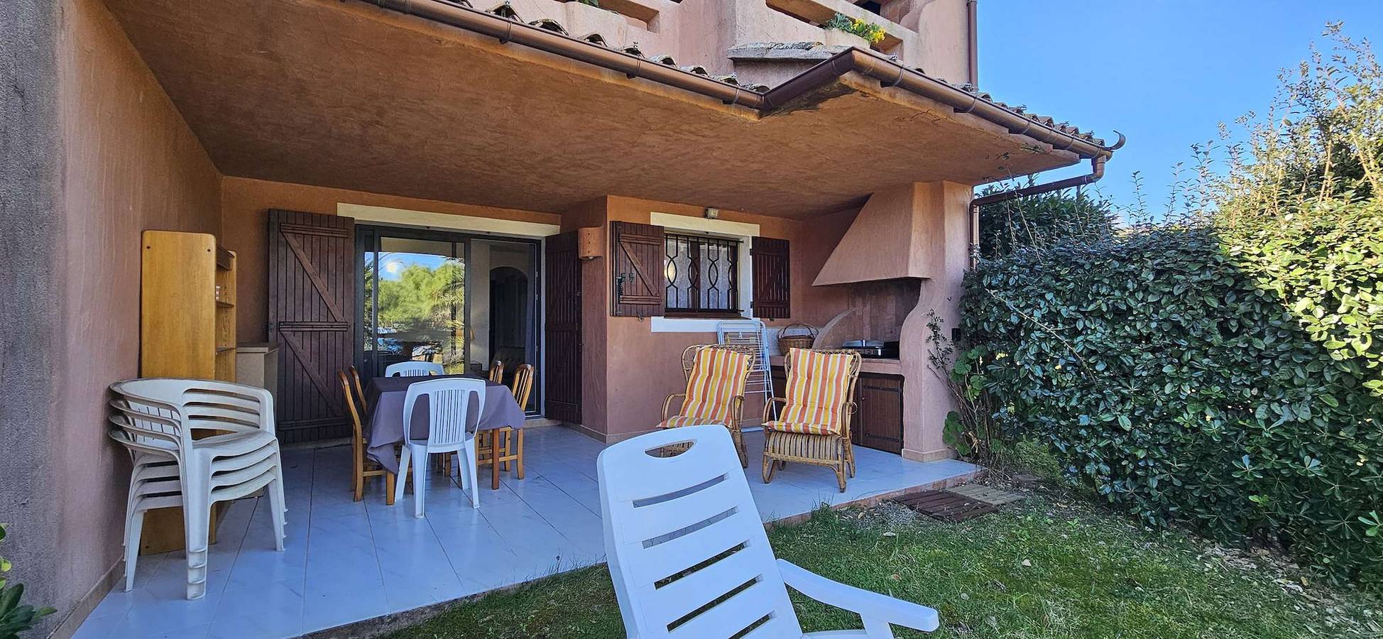 Ganze Wohnung, Wohnung Oro 3 - 1 Schlafzimmer - Gartengeschoss in Favone, Conca