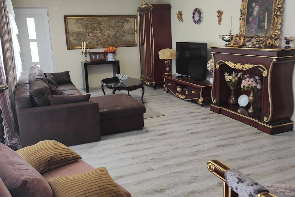 Luxury Cottage***** with Bar in Soultzeren in Soultzeren, Regionaler Naturpark Belchen der Vogesen