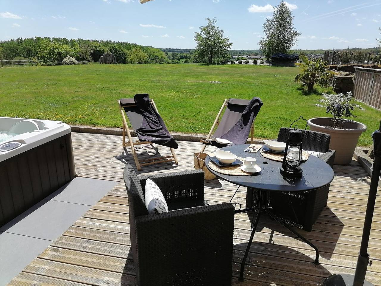 Des Pommeraies in Hénanbihen, Région de Dinan