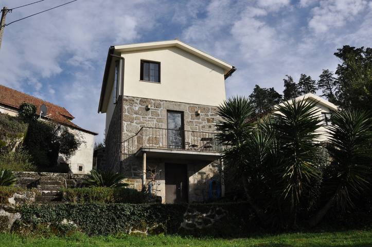 Casa de férias para 10 pessoas com terraço in Oliveira do Hospital e São Paio de Gramaços, Serra da Estrela