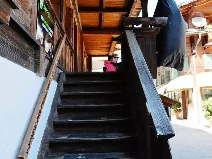 Hütte für 3 Personen, mit Balkon in Gstaad