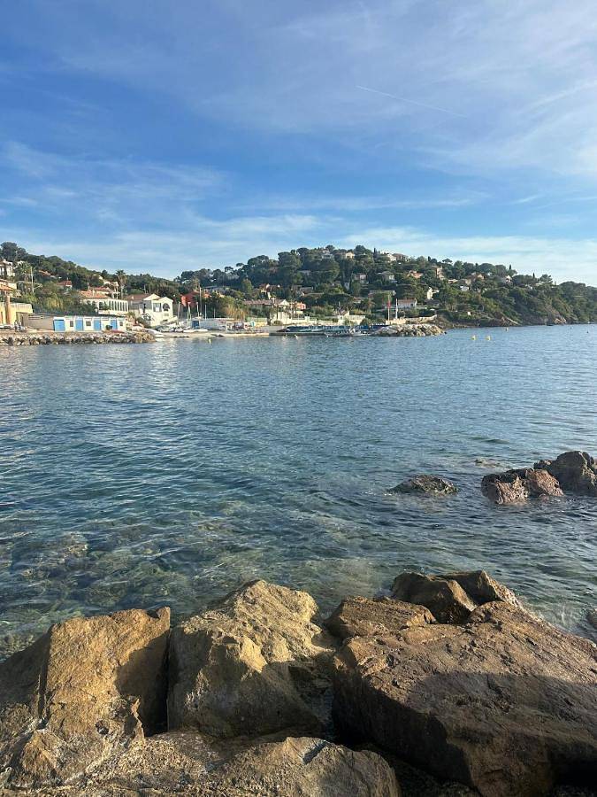 Gîte pour 6 personnes, avec piscine ainsi que terrasse et jardin, animaux acceptés dans Plage de La Garonne - 4