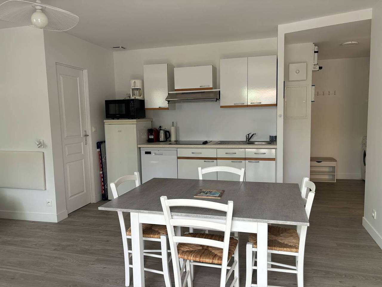 Appartement entier, Saint-Palais : T2 3 étoiles, proche plage, terrasse sud, parking, clim et Wifi in Saint-Palais-sur-Mer, Côte de Beauté
