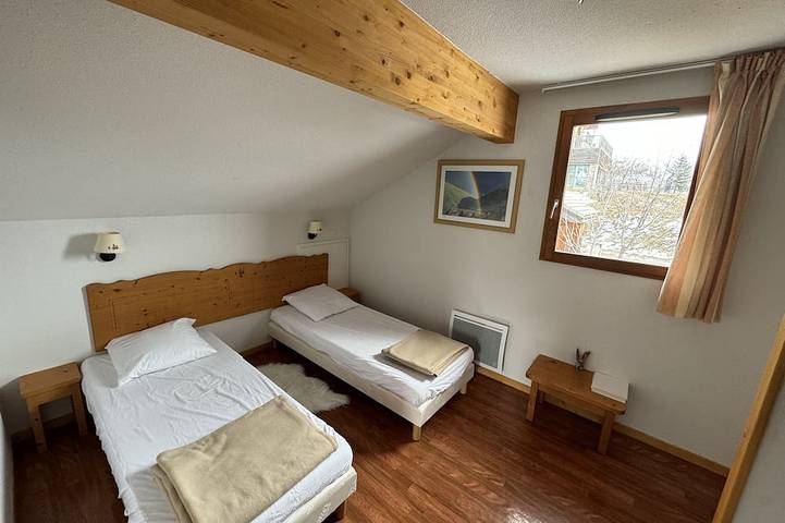 Chalet 6 Pers -piscine Chauffée- Superdevoluy in Saint-Étienne-en-Dévoluy, Le Dévoluy