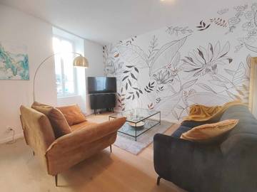 Gîte pour 6 personnes, avec terrasse dans Port Olona