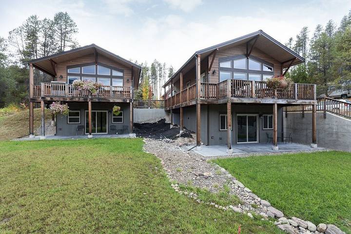 Chalet for 6 people, with balcony and yard in Glacier National Park