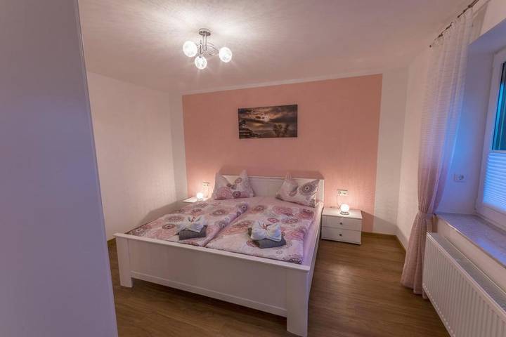 Ferienwohnung für 4 Personen, mit Garten und Ausblick in Rathmannsdorf - 3