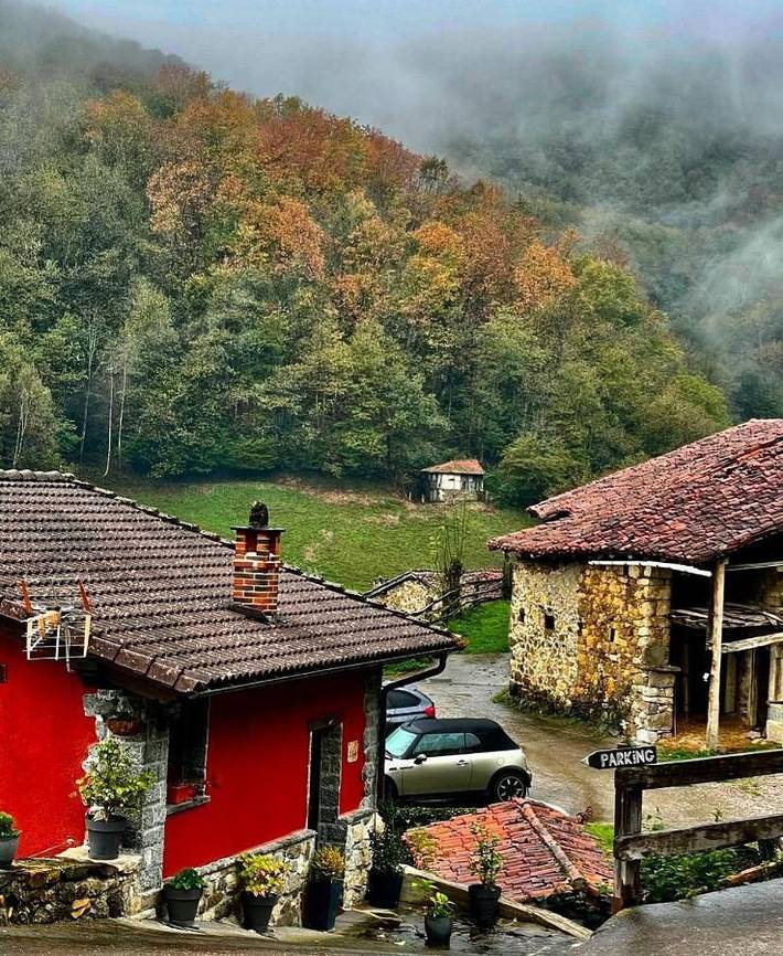Casa rural para 6 personas, con jardín y vistas en Parque Natural de Redes - 2
