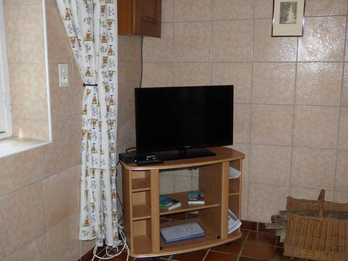 Location de vacances pour 6 personnes, avec jardin et vue à Cléden-Poher - 3