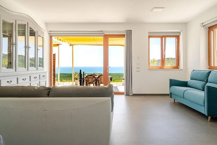 Agriturismo per 2 persone, con Balcone e Idromassaggio nonché Terrazza e Giardino a Mattinata