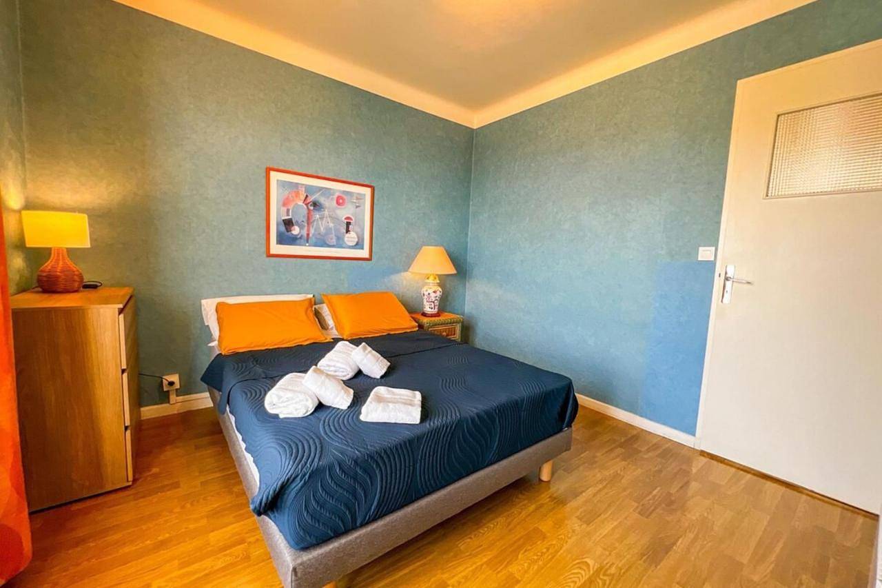 Appartement entier, Two-Bedroom Apartment in Ajaccio, Golfe D'Ajaccio