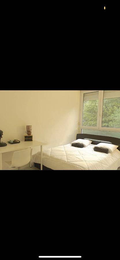 Chambre d’hôte pour 2 personnes, avec jardin et terrasse à Cergy