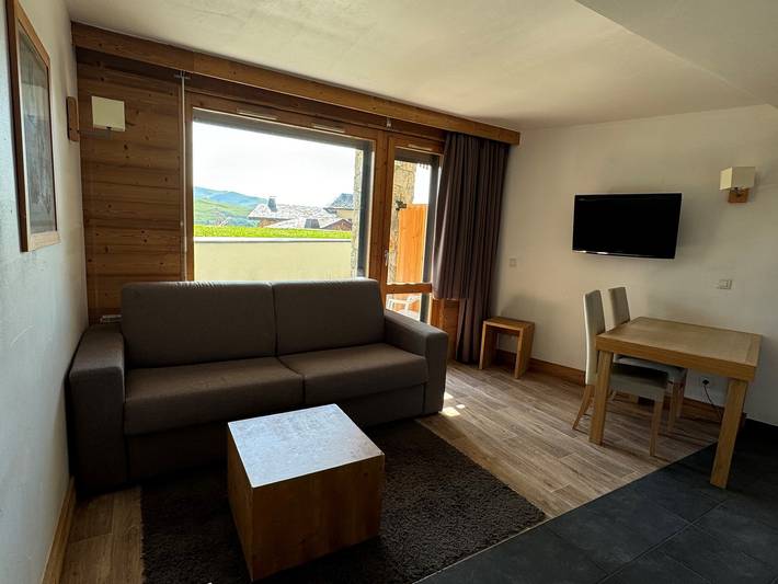 Apartamento para 4 personas, con Balcón/Terraza y Jacuzzi además de Piscina y Sauna en La Plagne