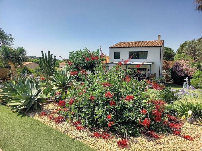 Chambre d’hôte pour 2 personnes, avec piscine et jardin dans Parc national de Port-Cros - 2