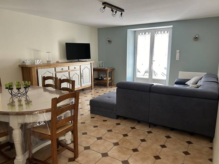 Gîte pour 6 personnes, avec jardin et terrasse
