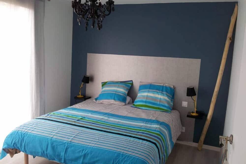 Entire apartment, Large lodge under the pines, quiet/ garden, 2Ch/beaches 3km/ bbq+wifi/rated 3*. in Labenne, Côte d’Argent