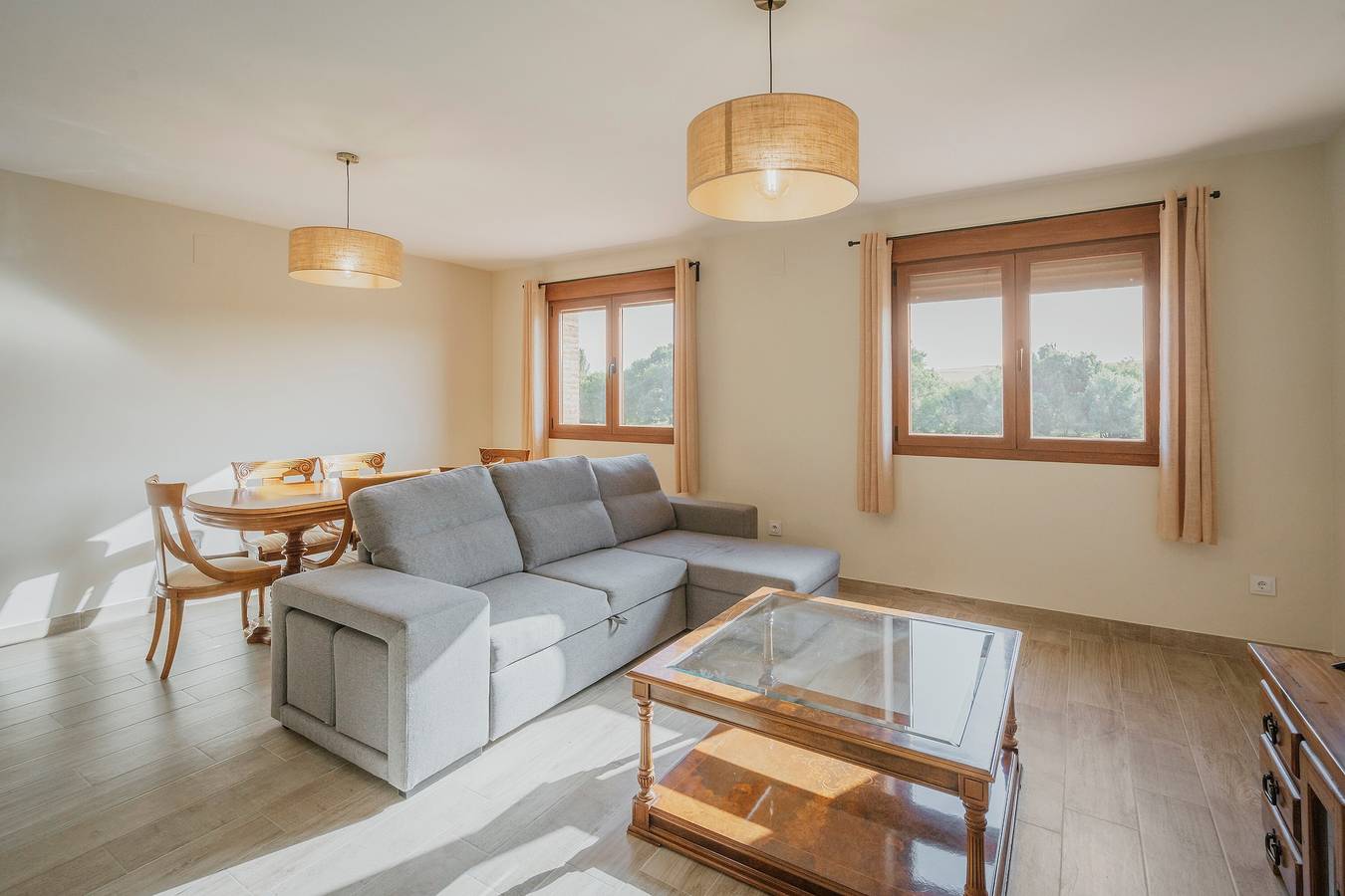Casa rural 'Casas Rurales Velasco I I' con terraza privada, Wi-Fi y aire acondicionado in Cabañas de Polendos, Provincia de Segovia