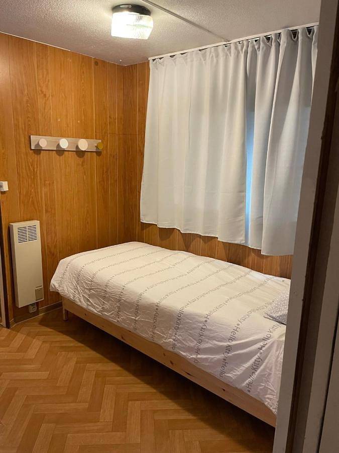 Location de vacances pour 7 personnes, avec terrasse ainsi que jardin et piscine, animaux acceptés dans Cruzilles-lès-Mépillat - 4