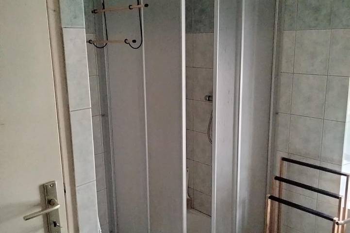 Location de vacances pour 6 personnes, avec terrasse et jardin dans Neussargues en Pinatelle - 4