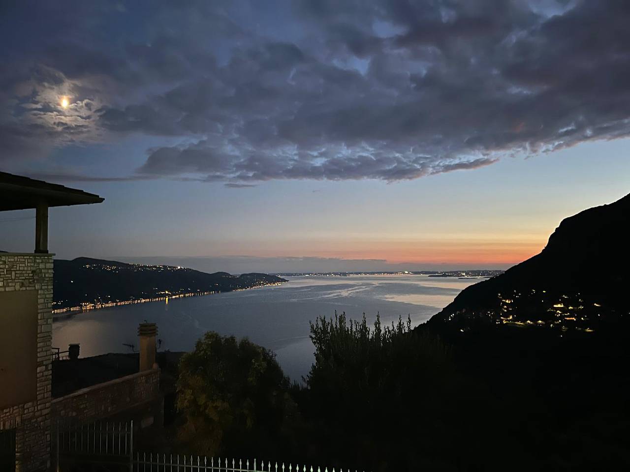 Ganze Wohnung, Appartamento Rustico Vista Lago - Panorama Rustico in Gardola, Tignale