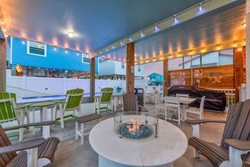 Vacation Rental for 12 Guests in Port Aransas, Mustang Island, Picture 2