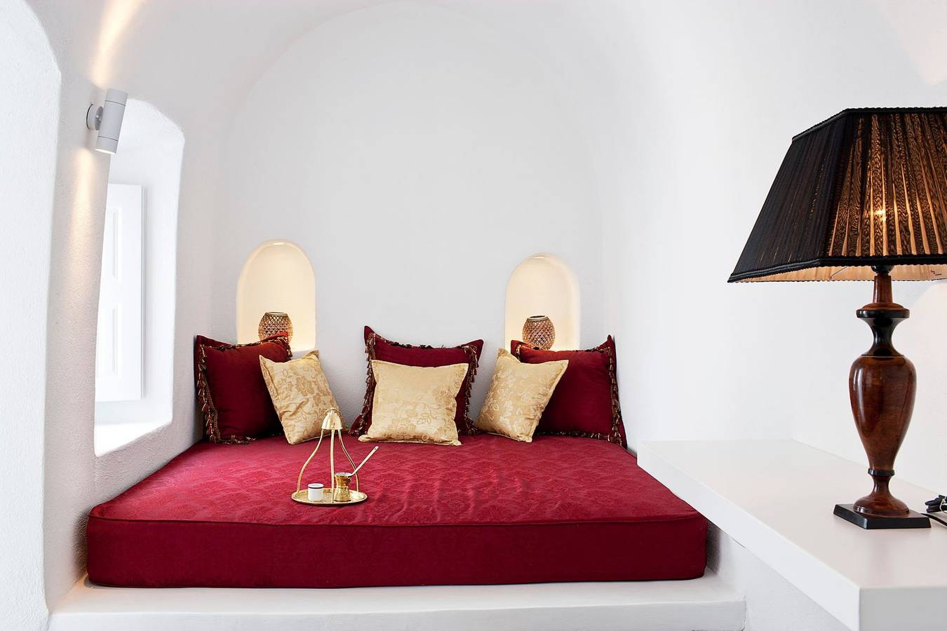 Elegant Santorini Villa | 1 Bedroom | Villa Kudrow | Private Jacuzzi & Astounding Caldera Sea Views | Fira in Thera, Santorini