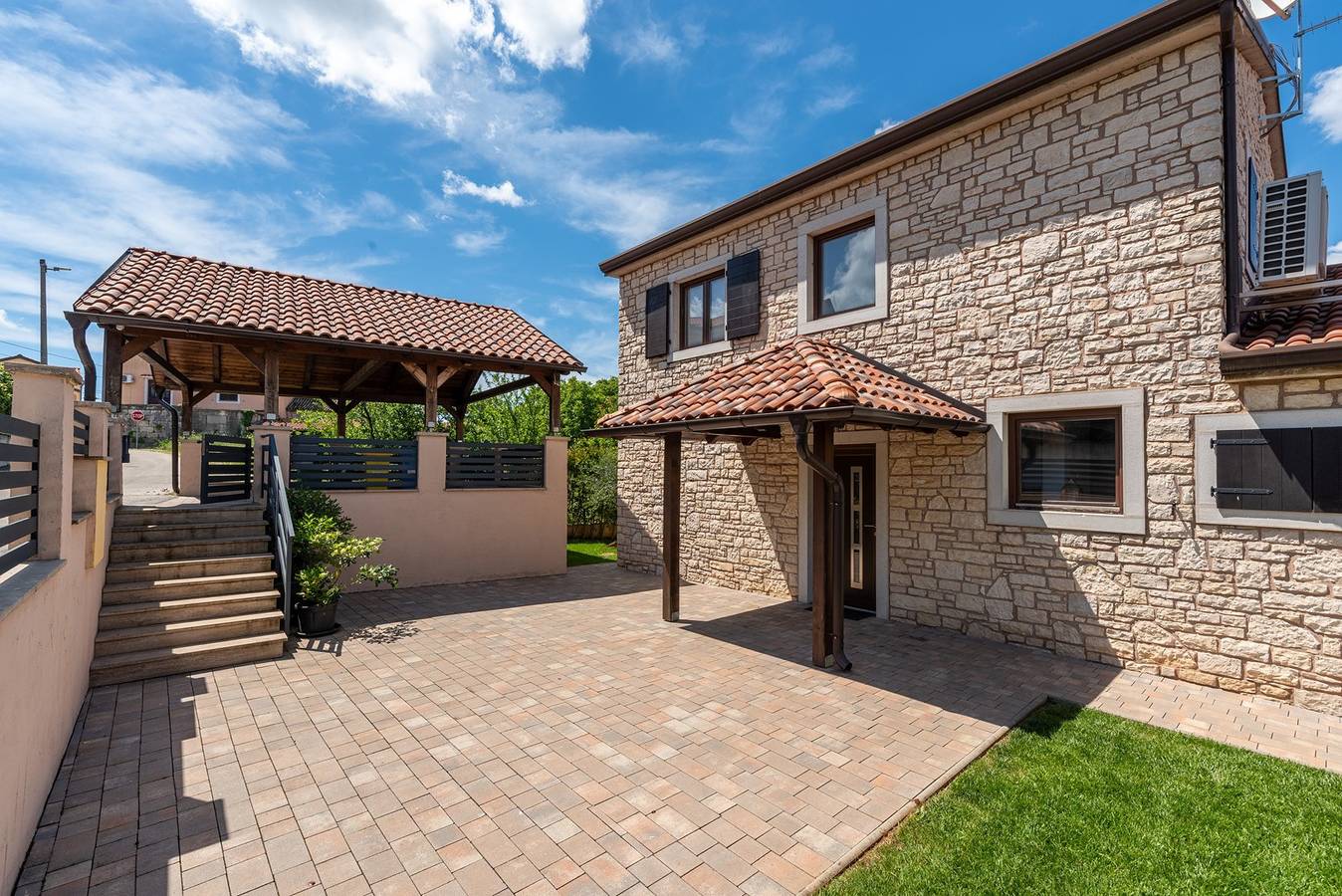 Villa Roma mit privatem Pool in Baderna, Zentralistrien